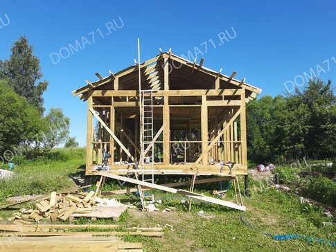 Сборка каркаса дома